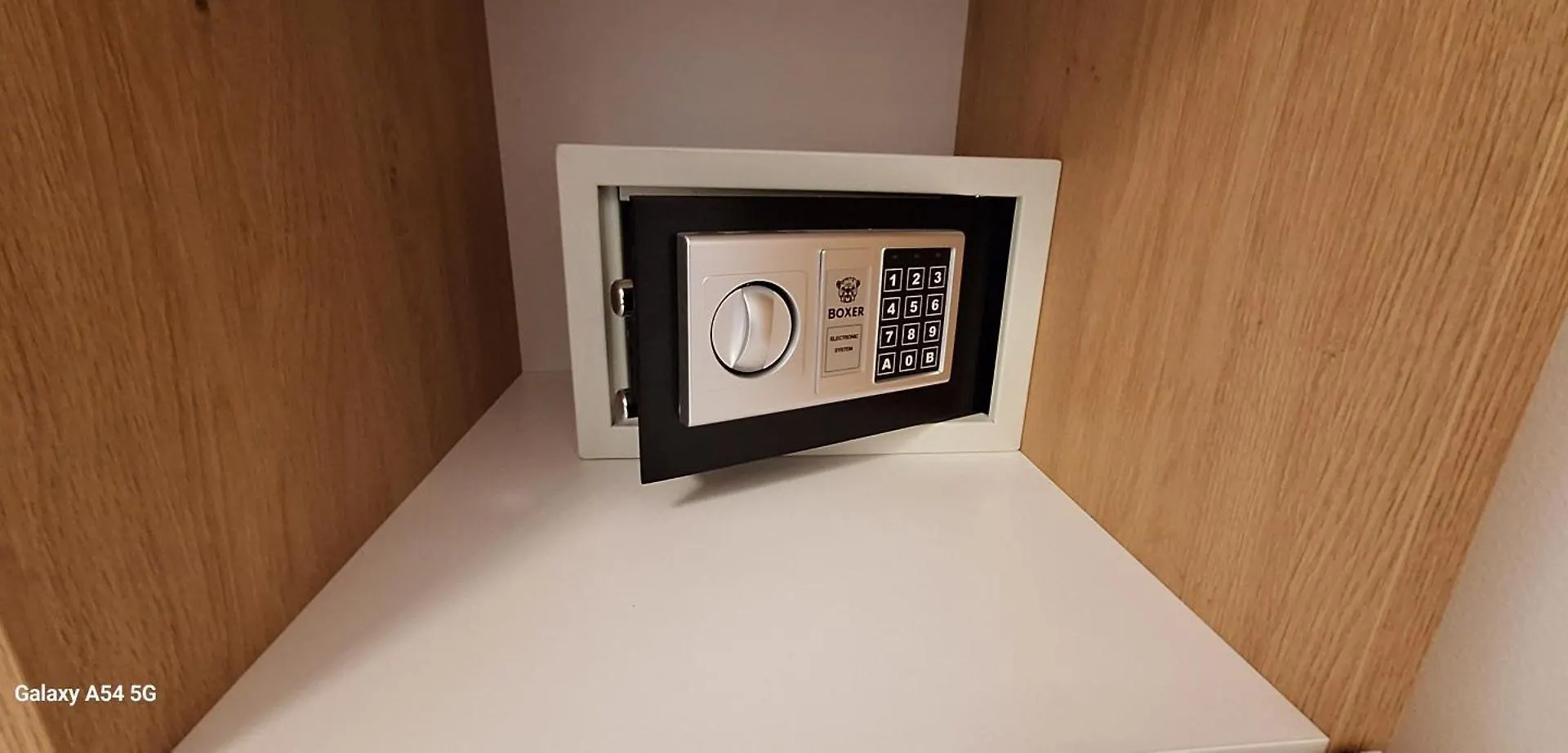 Nicasa Apartment At Politeama Παλέρμο 0*,